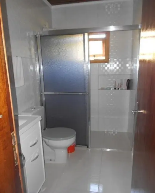 Foto 4 de Casa com 2 quartos à venda, 120m2 em Nova Petropolis - RS