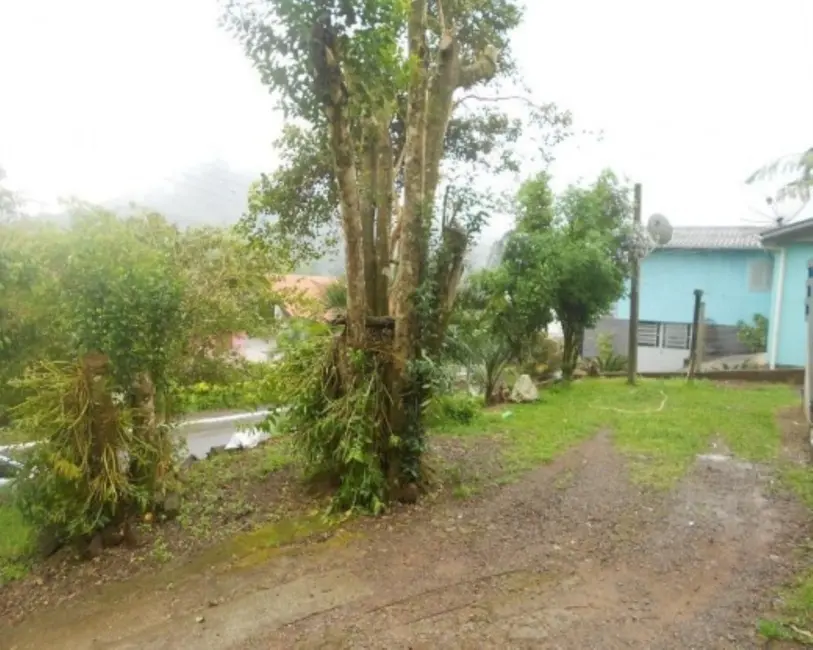 Casa com 5 quartos à venda, 192m2 em Picada Cafe - RS - imagem 3 Foto 3 de Casa com 5 quartos à venda, 192m2 em Picada Cafe - RS