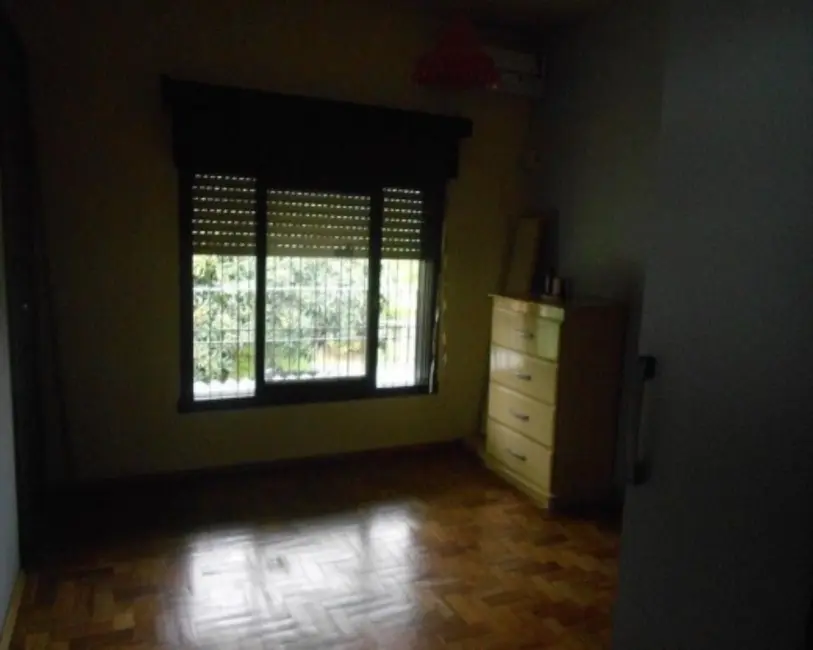 Casa com 4 quartos à venda, 250m2 em Picada Cafe - RS - imagem 9 Foto 9 de Casa com 4 quartos à venda, 250m2 em Picada Cafe - RS