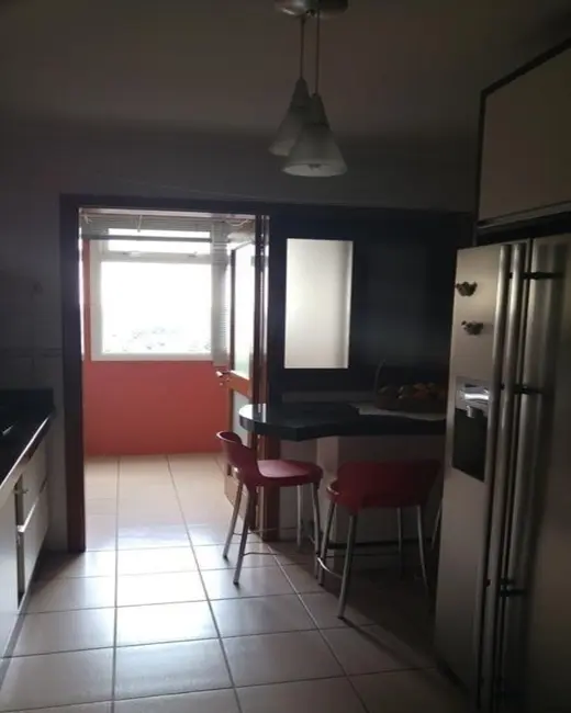 Apartamento com 3 quartos à venda, 104m2 em Centro, Esteio - RS - imagem 8 Foto 8 de Apartamento com 3 quartos à venda, 104m2 em Centro, Esteio - RS