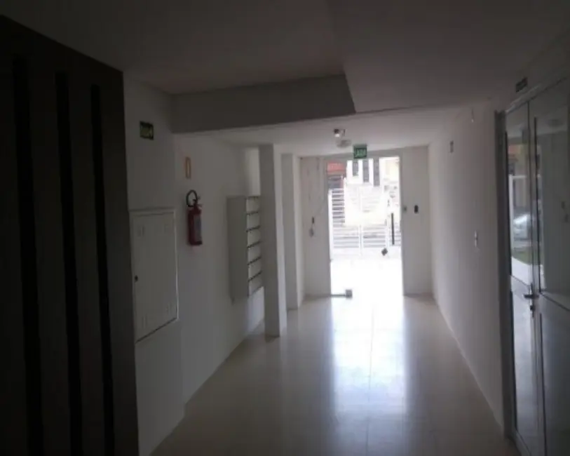 Apartamento com 1 quarto à venda, 52m2 em Marechal Rondon, Canoas - RS - imagem 8 Foto 8 de Apartamento com 1 quarto à venda, 52m2 em Marechal Rondon, Canoas - RS