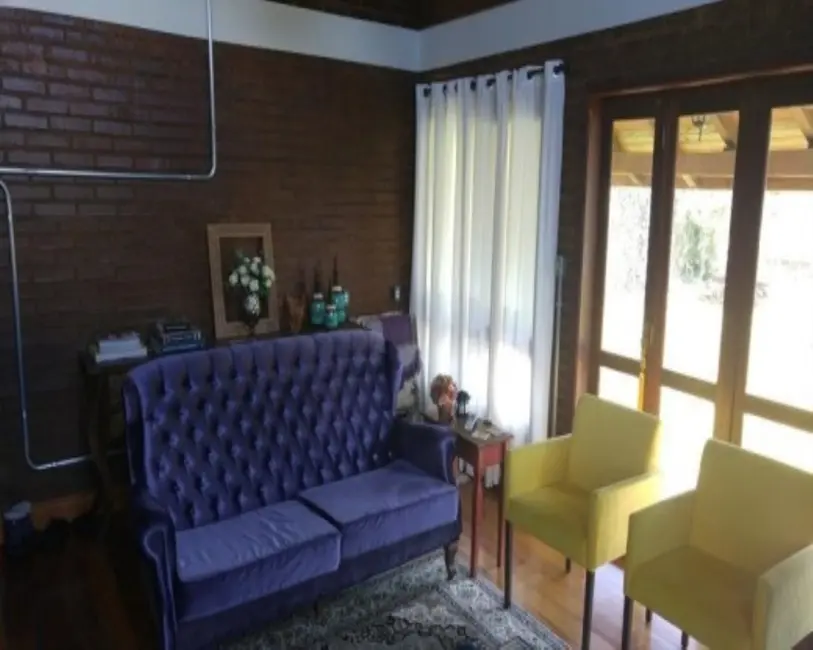 Foto 1 de Casa com 3 quartos à venda, 200m2 em Nova Petropolis - RS