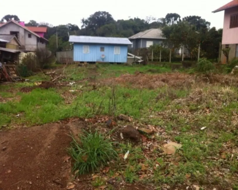Foto 1 de Terreno / Lote à venda, 450m2 em Nova Petropolis - RS
