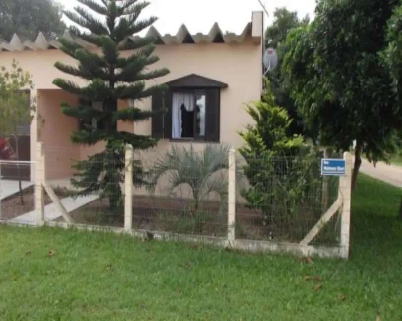 Foto 9 de Casa com 2 quartos à venda, 178m2 em Centro, Arambare - RS