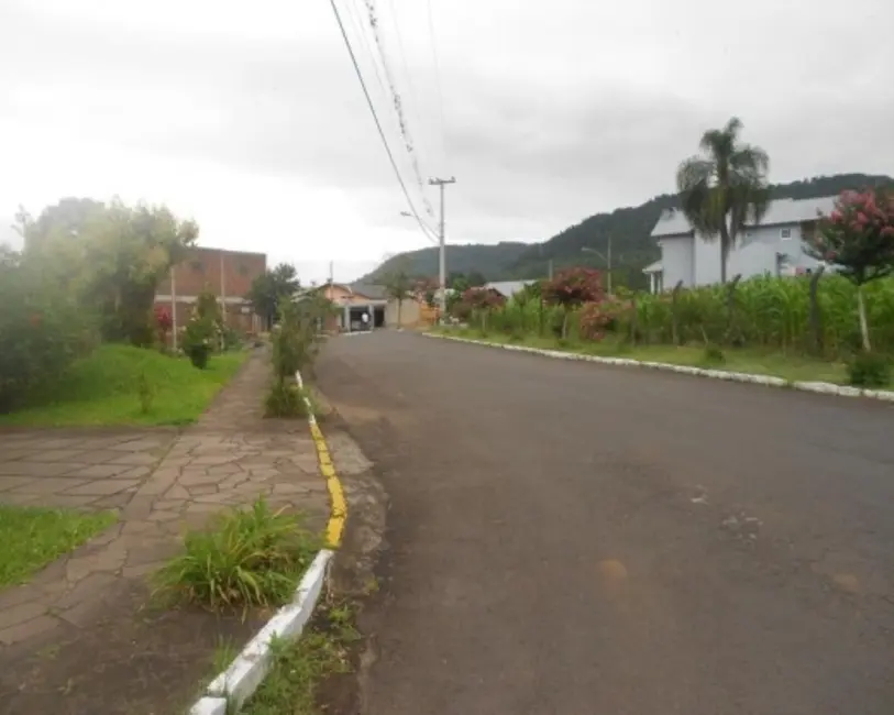 Terreno / Lote à venda, 988m2 em Picada Cafe - RS - imagem 2 Foto 2 de Terreno / Lote à venda, 988m2 em Picada Cafe - RS