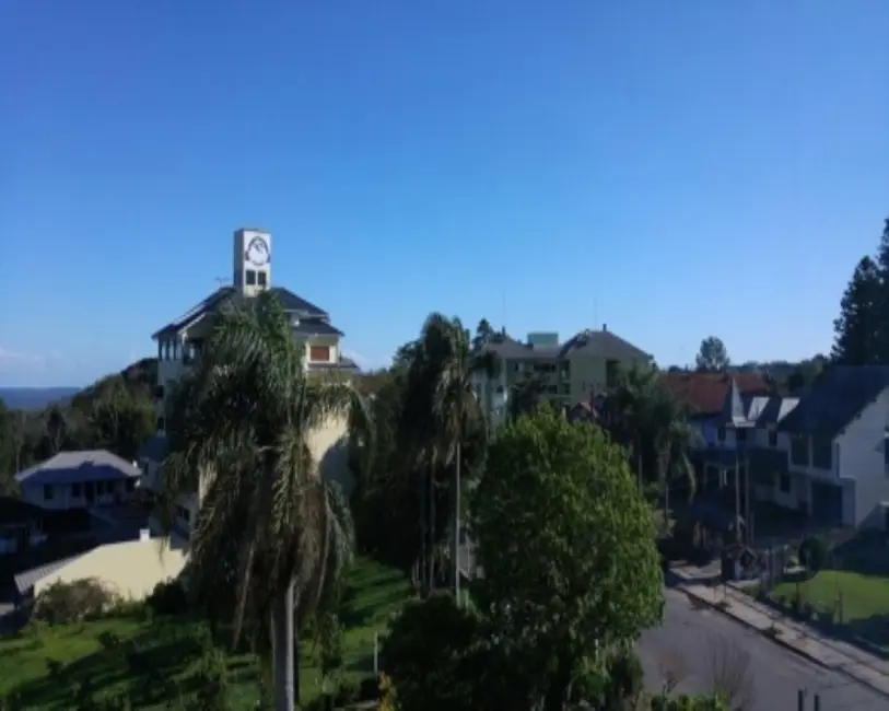 Apartamento com 4 quartos à venda, 173m2 em Centro, Nova Petropolis - RS - imagem 7 Foto 7 de Apartamento com 4 quartos à venda, 173m2 em Centro, Nova Petropolis - RS