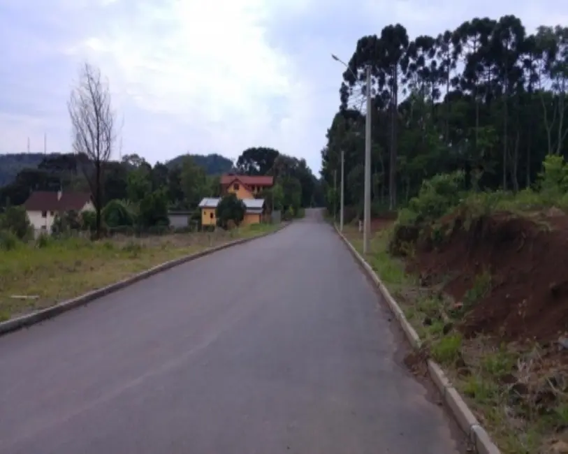Terreno / Lote à venda, 630m2 em Nova Petropolis - RS - imagem 3 Foto 3 de Terreno / Lote à venda, 630m2 em Nova Petropolis - RS