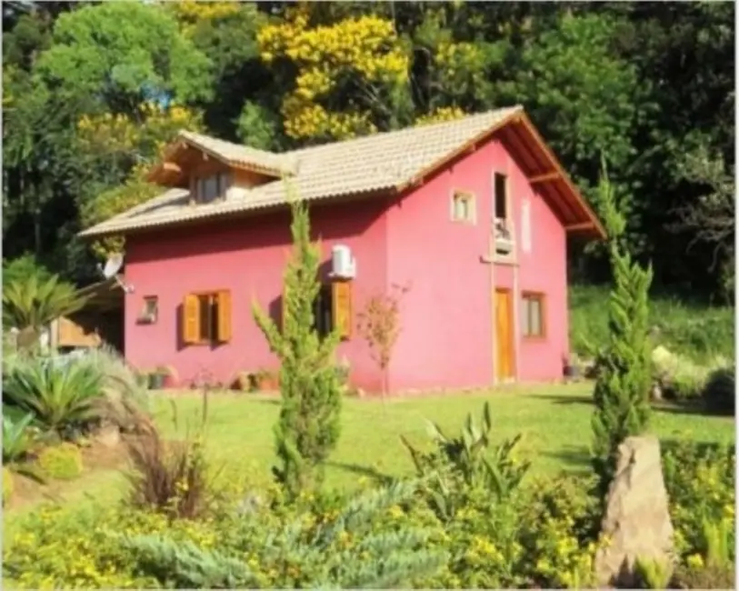 Casa com 5 quartos à venda, 80m2 em Nova Petropolis - RS - imagem 1 Foto 1 de Casa com 5 quartos à venda, 80m2 em Nova Petropolis - RS