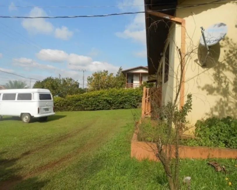Foto 4 de Casa com 3 quartos à venda, 160m2 em Nova Petropolis - RS