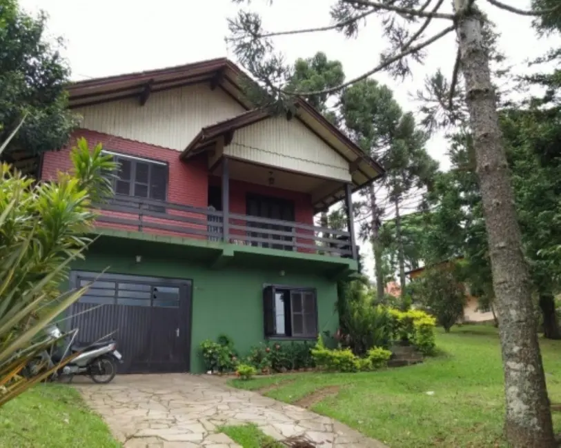 Casa com 3 quartos à venda, 164m2 em Nova Petropolis - RS - imagem 5 Foto 5 de Casa com 3 quartos à venda, 164m2 em Nova Petropolis - RS