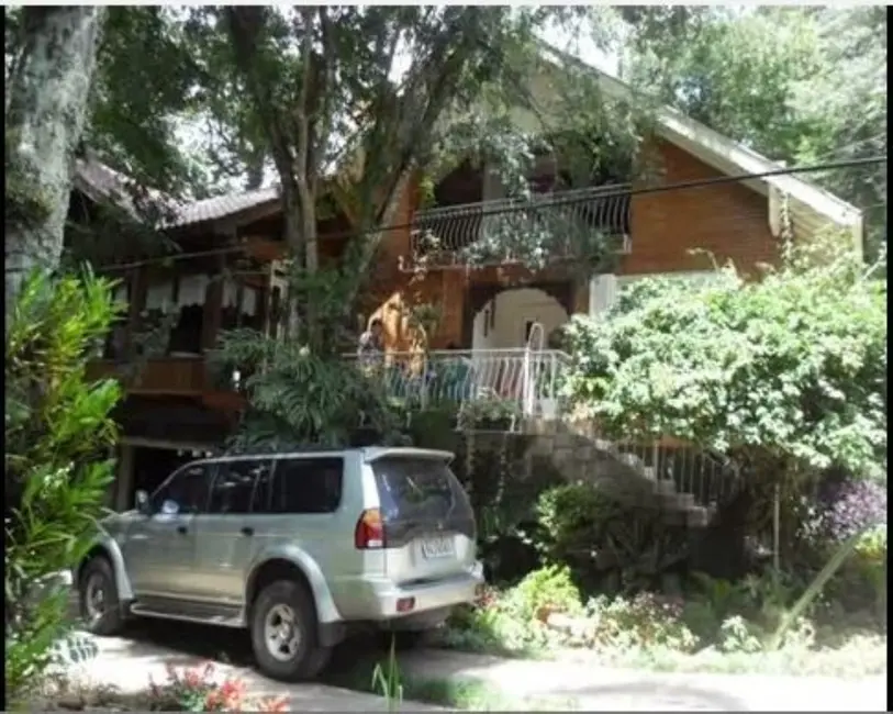 Casa com 5 quartos à venda, 400m2 em Nova Petropolis - RS - imagem 4 Foto 4 de Casa com 5 quartos à venda, 400m2 em Nova Petropolis - RS
