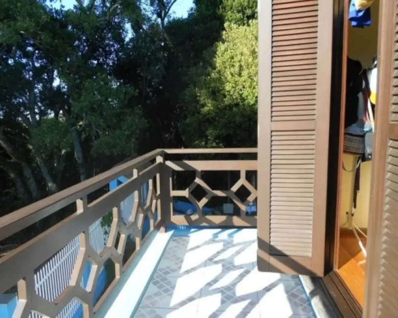 Casa com 4 quartos à venda, 185m2 em Nova Petropolis - RS - imagem 6 Foto 6 de Casa com 4 quartos à venda, 185m2 em Nova Petropolis - RS