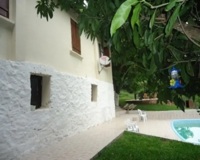 Casa com 3 quartos à venda, 115m2 em Centro, Picada Cafe - RS - imagem 3 Foto 3 de Casa com 3 quartos à venda, 115m2 em Centro, Picada Cafe - RS