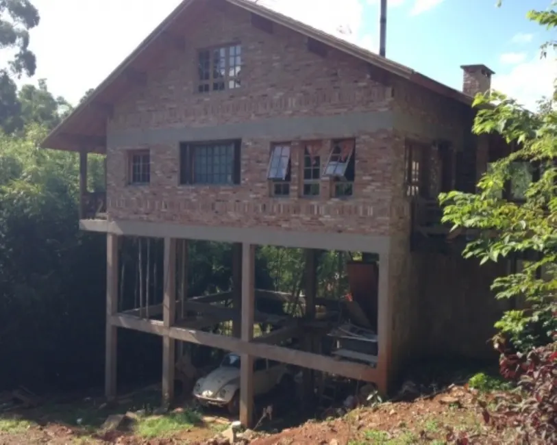 Casa com 2 quartos à venda, 180m2 em Nova Petropolis - RS - imagem 5 Foto 5 de Casa com 2 quartos à venda, 180m2 em Nova Petropolis - RS