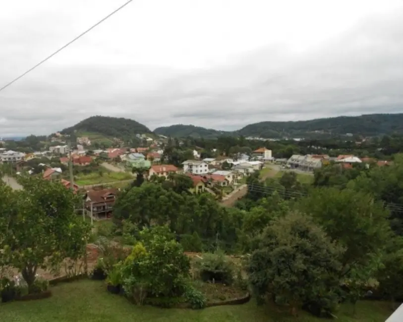 Casa com 6 quartos à venda, 300m2 em Nova Petropolis - RS - imagem 8 Foto 8 de Casa com 6 quartos à venda, 300m2 em Nova Petropolis - RS