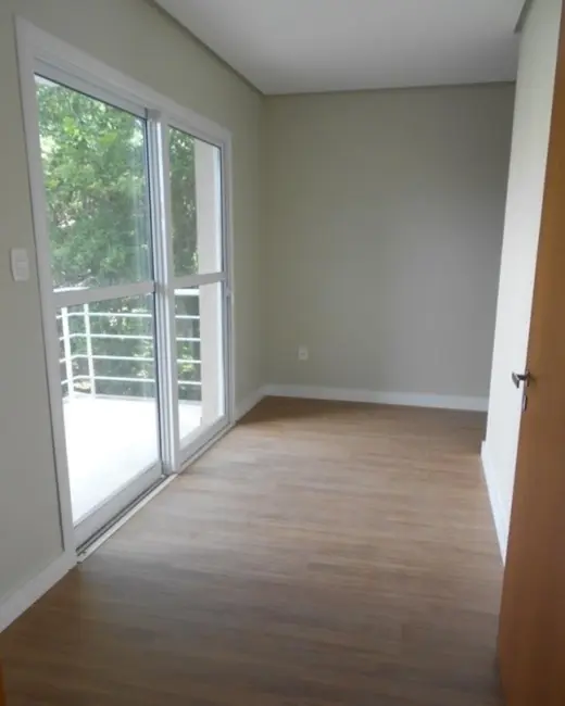 Apartamento com 3 quartos à venda, 200m2 em Centro, Nova Petropolis - RS - imagem 9 Foto 9 de Apartamento com 3 quartos à venda, 200m2 em Centro, Nova Petropolis - RS