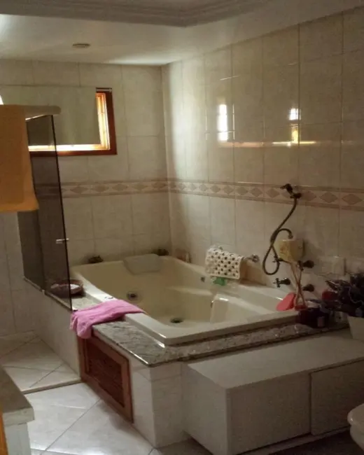 Foto 7 de Casa com 4 quartos à venda, 309m2 em Nova Petropolis - RS