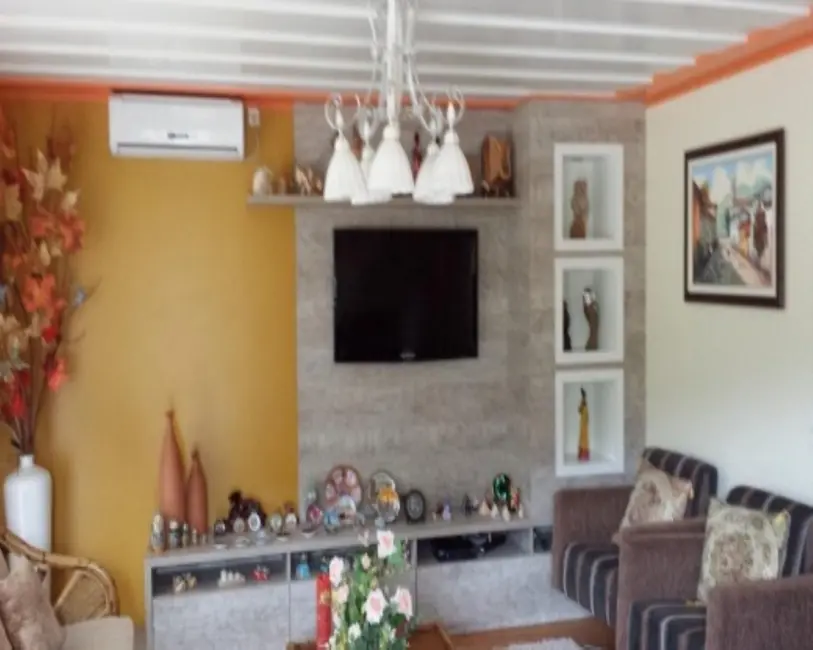 Foto 2 de Casa com 4 quartos à venda, 309m2 em Nova Petropolis - RS