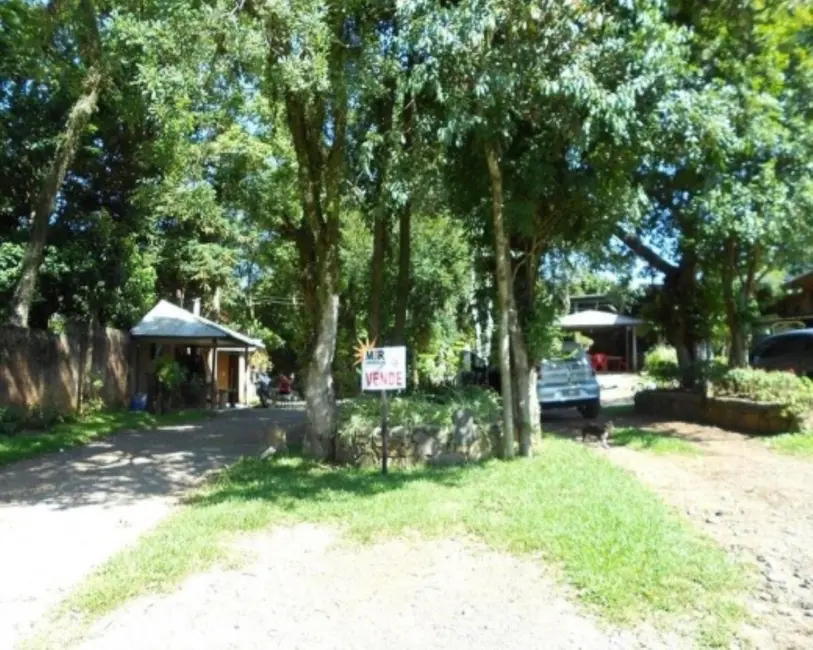 Terreno / Lote com 2 quartos à venda, 2100m2 em Nova Petropolis - RS - imagem 2 Foto 2 de Terreno / Lote com 2 quartos à venda, 2100m2 em Nova Petropolis - RS