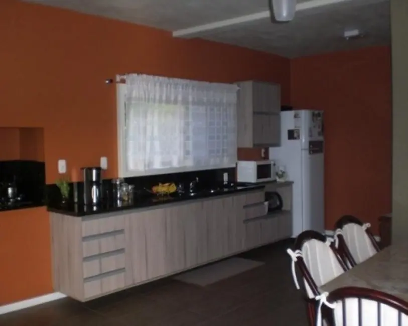 Foto 7 de Casa com 2 quartos à venda, 170m2 em Nova Petropolis - RS