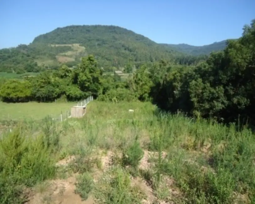 Terreno / Lote à venda, 2440m2 em Picada Cafe - RS - imagem 4 Foto 4 de Terreno / Lote à venda, 2440m2 em Picada Cafe - RS