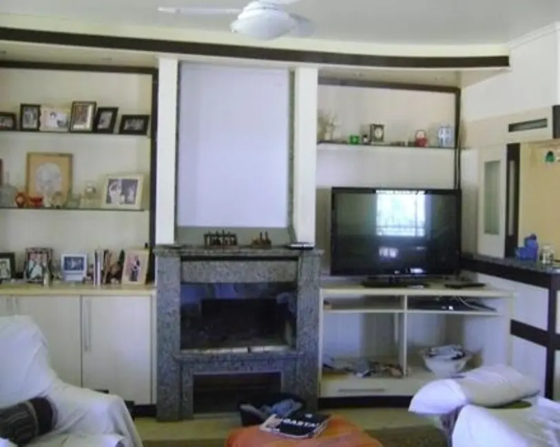 Foto 4 de Casa com 3 quartos à venda, 184m2 em Nova Petropolis - RS