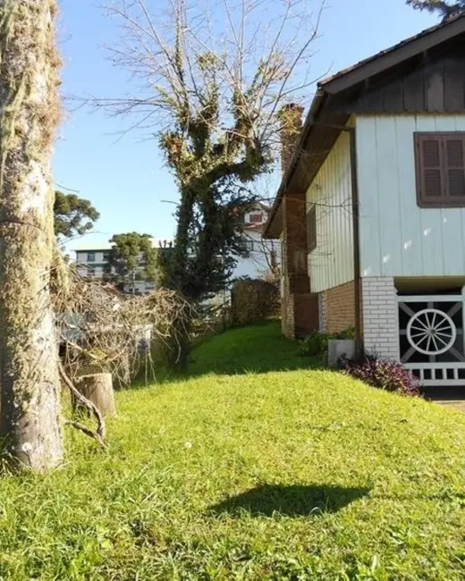 Foto 3 de Casa com 3 quartos à venda, 70m2 em Centro, Nova Petropolis - RS