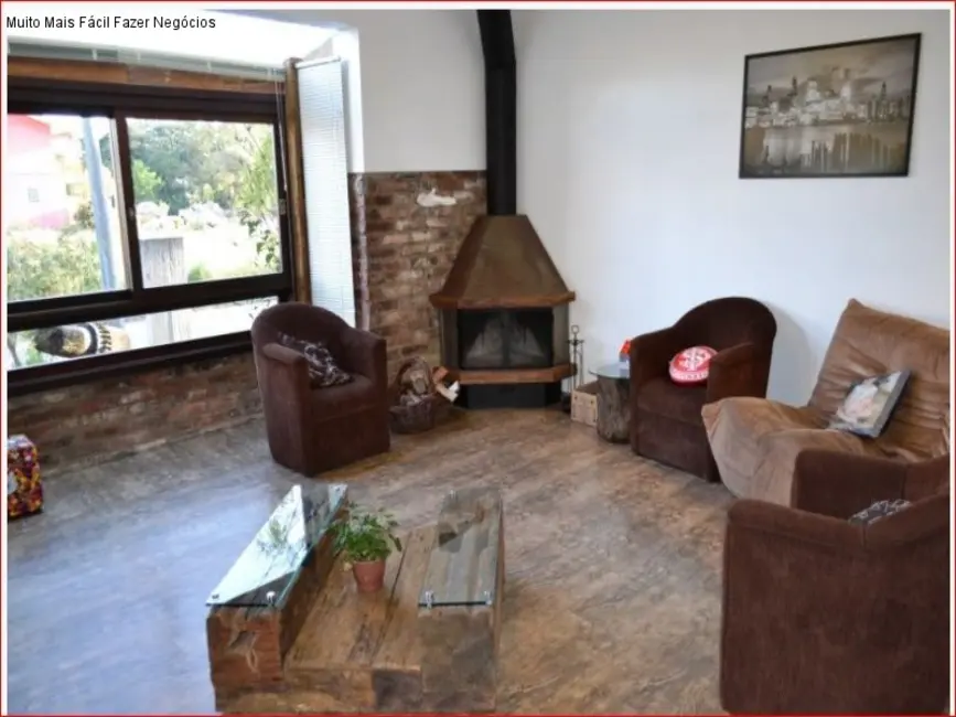 Foto 1 de Casa com 3 quartos à venda, 276m2 em Nova Petropolis - RS