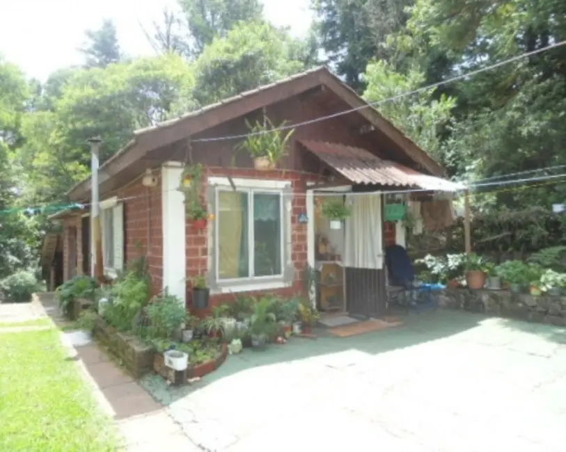Casa com 2 quartos à venda, 100m2 em Nova Petropolis - RS - imagem 3 Foto 3 de Casa com 2 quartos à venda, 100m2 em Nova Petropolis - RS