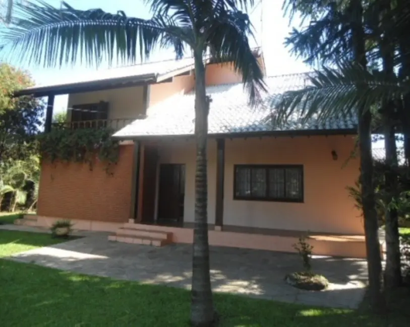 Casa com 5 quartos à venda, 385m2 em Nova Petropolis - RS - imagem 9 Foto 9 de Casa com 5 quartos à venda, 385m2 em Nova Petropolis - RS