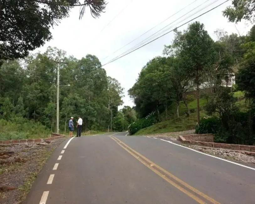 Foto 6 de Terreno / Lote à venda, 31m2 em Gramado - RS