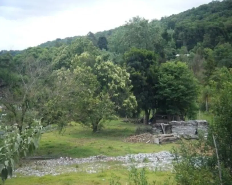 Terreno / Lote à venda, 6468m2 em Nova Petropolis - RS - imagem 4 Foto 4 de Terreno / Lote à venda, 6468m2 em Nova Petropolis - RS