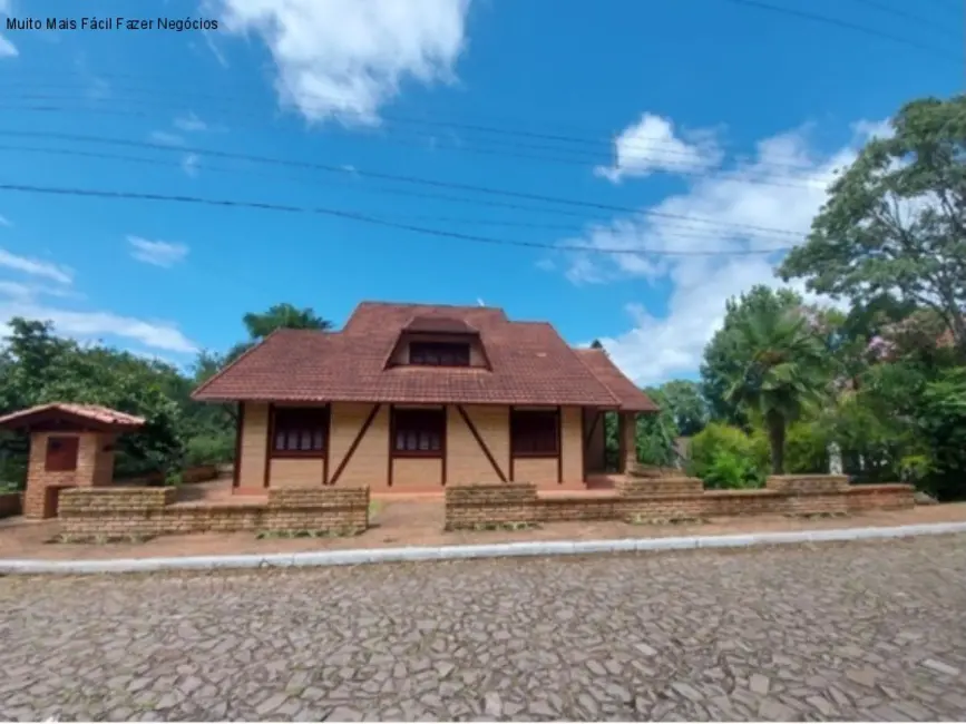 Foto 1 de Casa com 5 quartos à venda, 512m2 em Nova Petropolis - RS