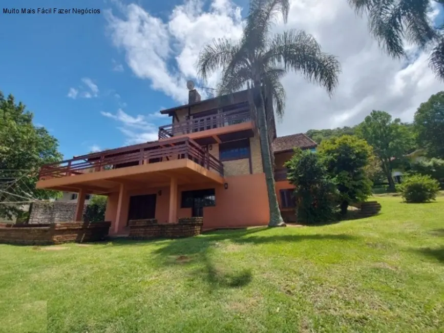 Casa com 5 quartos à venda, 512m2 em Nova Petropolis - RS - imagem 2 Foto 2 de Casa com 5 quartos à venda, 512m2 em Nova Petropolis - RS