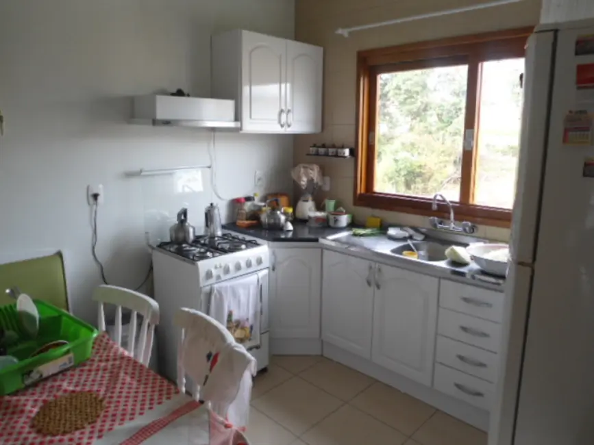 Apartamento com 2 quartos à venda, 77m2 em Nova Petropolis - RS - imagem 4 Foto 4 de Apartamento com 2 quartos à venda, 77m2 em Nova Petropolis - RS