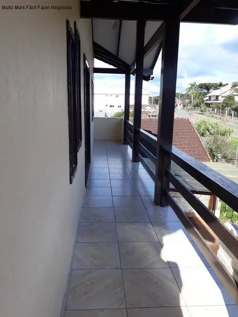 Casa com 3 quartos à venda, 239m2 em Nova Petropolis - RS - imagem 4 Foto 4 de Casa com 3 quartos à venda, 239m2 em Nova Petropolis - RS