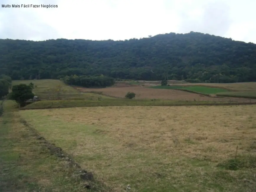 Sítio / Rancho com 7 quartos à venda, 150m2 em Nova Petropolis - RS - imagem 3 Foto 3 de Sítio / Rancho com 7 quartos à venda, 150m2 em Nova Petropolis - RS