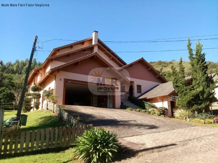 Casa com 5 quartos à venda, 750m2 em Nova Petropolis - RS - imagem 1 Foto 1 de Casa com 5 quartos à venda, 750m2 em Nova Petropolis - RS
