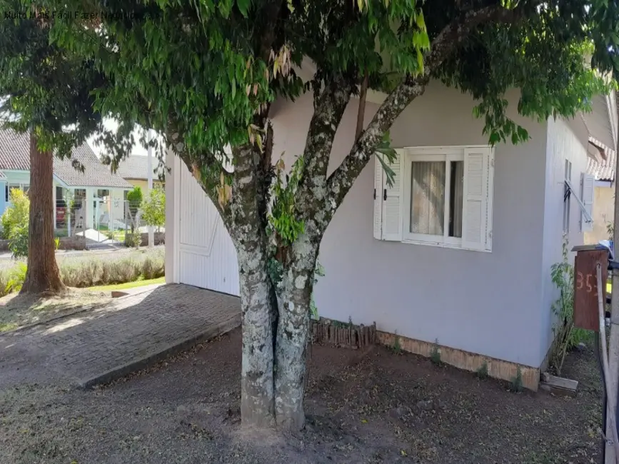 Casa com 3 quartos à venda, 109m2 em Nova Petropolis - RS - imagem 3 Foto 3 de Casa com 3 quartos à venda, 109m2 em Nova Petropolis - RS