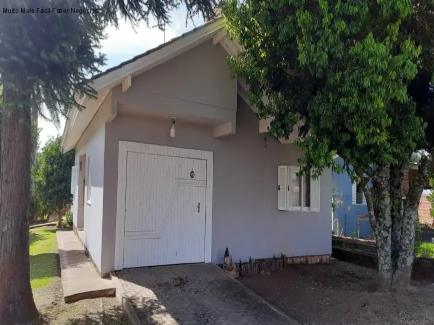 Casa com 3 quartos à venda, 109m2 em Nova Petropolis - RS - imagem 2 Foto 2 de Casa com 3 quartos à venda, 109m2 em Nova Petropolis - RS