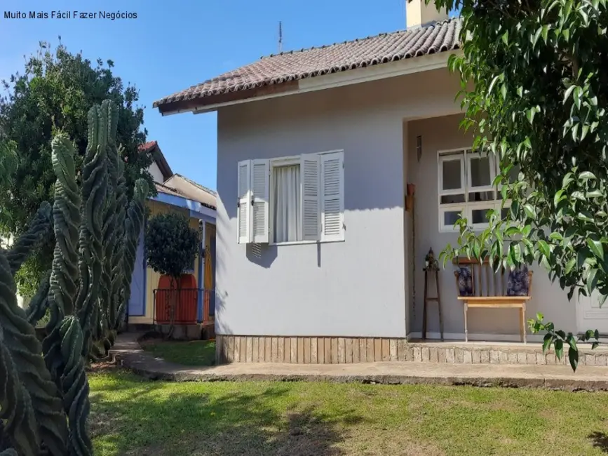 Casa com 3 quartos à venda, 109m2 em Nova Petropolis - RS - imagem 4 Foto 4 de Casa com 3 quartos à venda, 109m2 em Nova Petropolis - RS