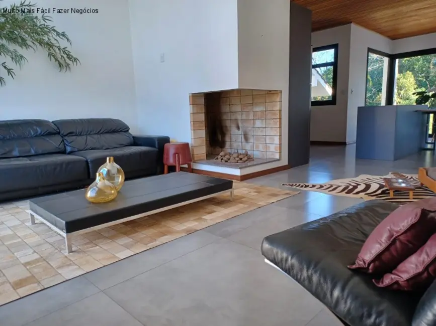 Casa com 2 quartos à venda, 159m2 em Nova Petropolis - RS - imagem 8 Foto 8 de Casa com 2 quartos à venda, 159m2 em Nova Petropolis - RS