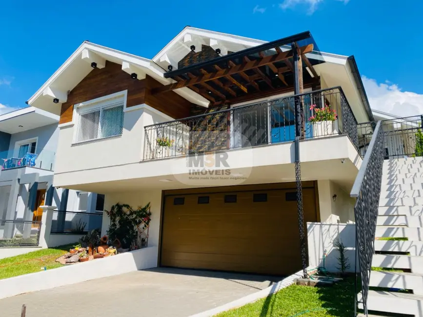 Foto 4 de Casa com 3 quartos à venda, 358m2 em Nova Petropolis - RS