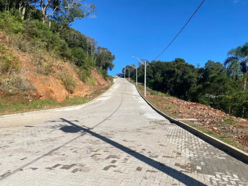 Terreno / Lote à venda, 780m2 em Nova Petropolis - RS - imagem 5 Foto 5 de Terreno / Lote à venda, 780m2 em Nova Petropolis - RS