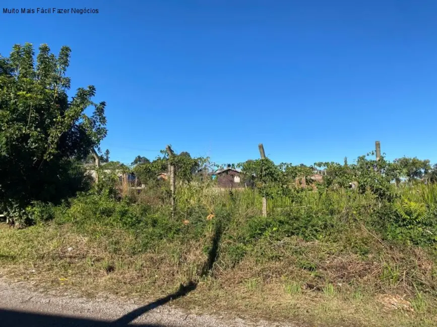 Foto 1 de Terreno / Lote à venda, 450m2 em Nova Petropolis - RS