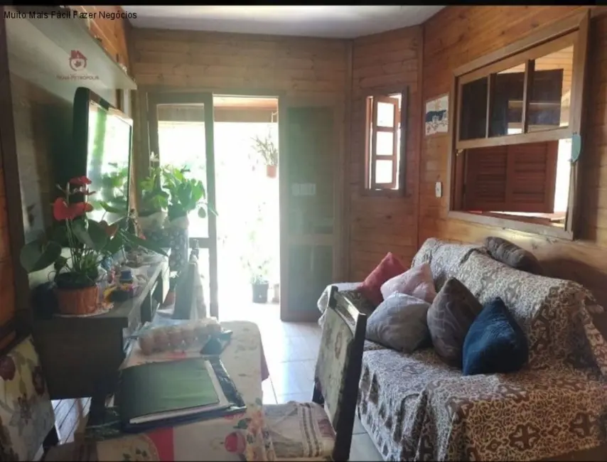 Casa com 2 quartos à venda, 68m2 em Nova Petropolis - RS - imagem 9 Foto 9 de Casa com 2 quartos à venda, 68m2 em Nova Petropolis - RS