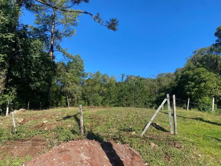 Foto 2 de Terreno / Lote à venda, 512m2 em Nova Petropolis - RS