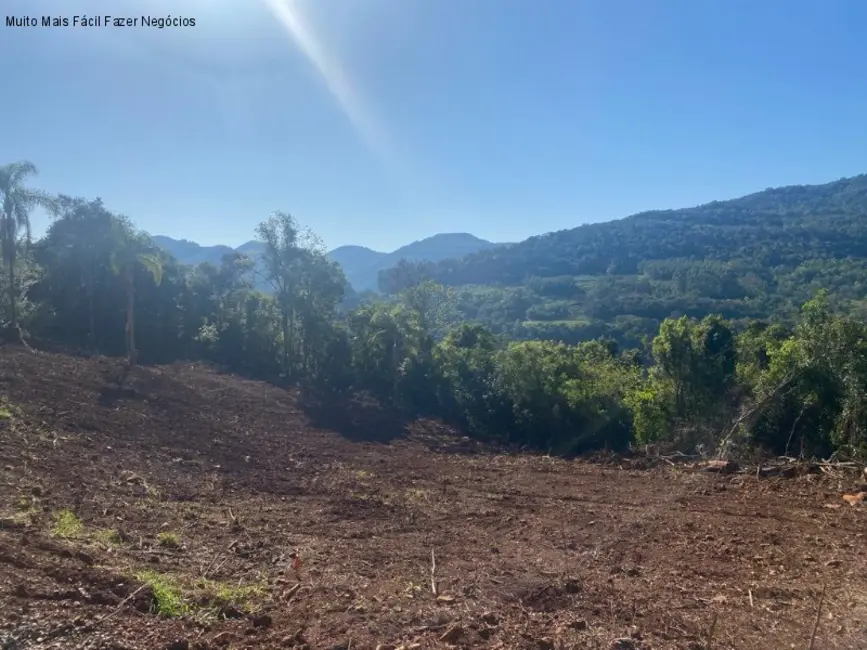 Foto 6 de Terreno / Lote à venda em Nova Petropolis - RS