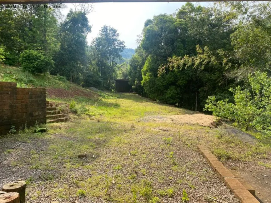 Sítio / Rancho com 2 quartos à venda, 150m2 em Nova Petropolis - RS - imagem 3 Foto 3 de Sítio / Rancho com 2 quartos à venda, 150m2 em Nova Petropolis - RS