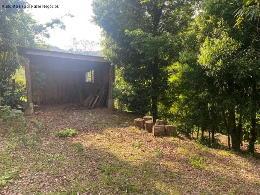 Sítio / Rancho com 2 quartos à venda, 150m2 em Nova Petropolis - RS - imagem 4 Foto 4 de Sítio / Rancho com 2 quartos à venda, 150m2 em Nova Petropolis - RS